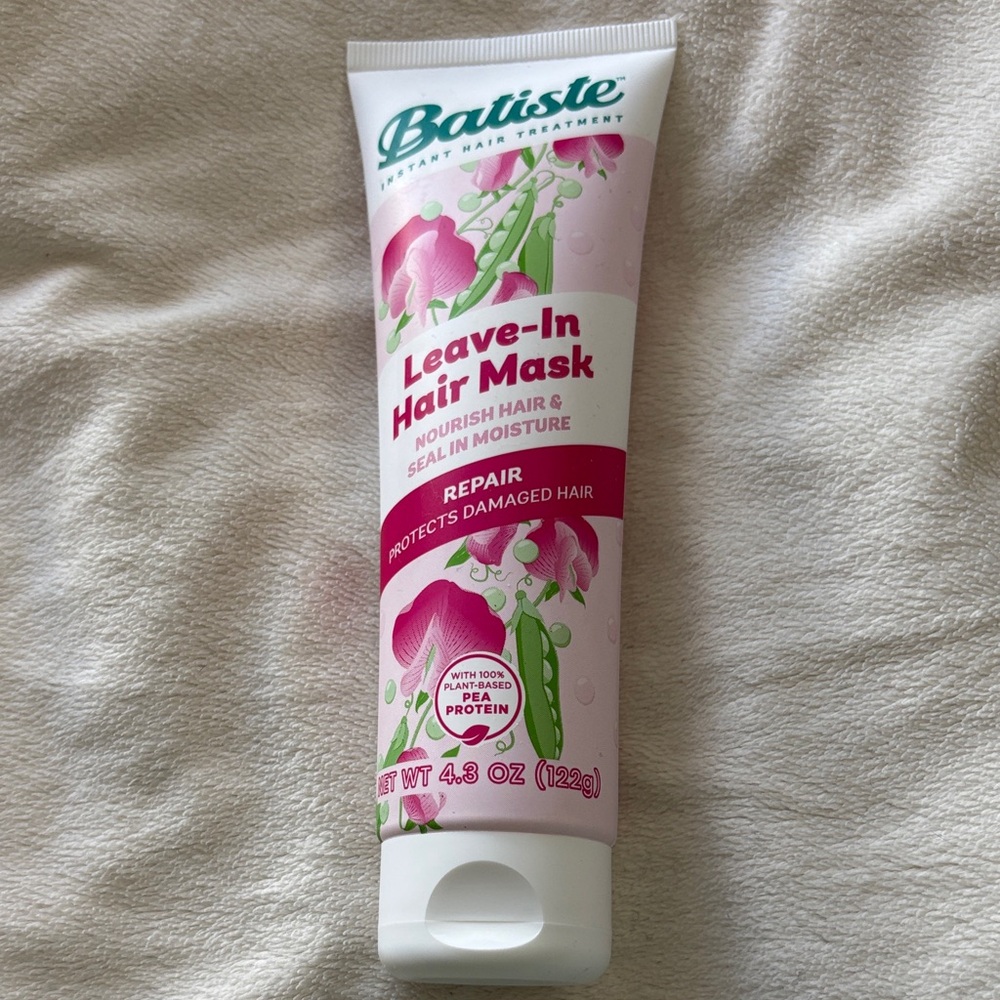 Batiste Leave-In Hair Mask for dry and damaged hair